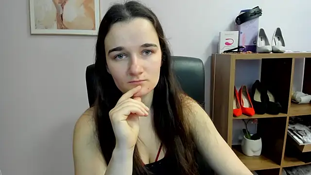 KateDelight online show from 04/25/26, 07:00