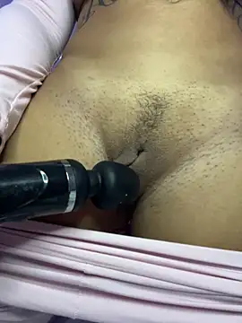 kamila french online show from 12/22/25, 10:29