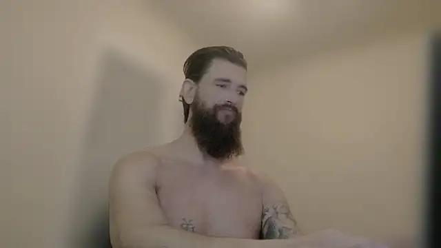 Armyexhibitionistvet online show from 11/02/25, 04:04