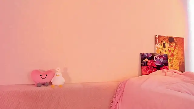 CrystalRey online show from 02/15/25, 04:36