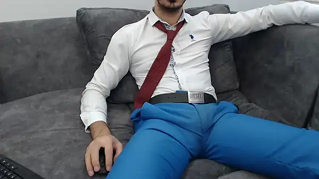 Naughtb0y online show from 12/05/25, 11:08