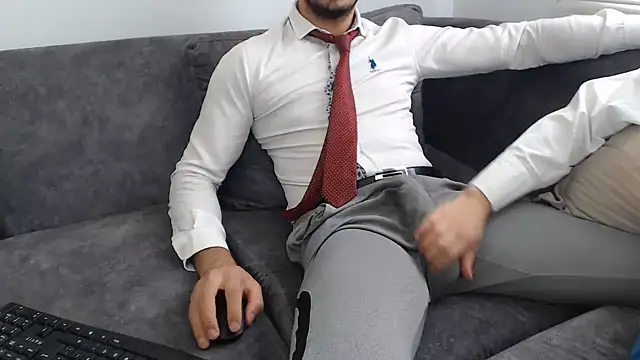Naughtb0y online show from 07/10/26, 10:40