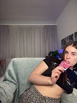 Milkissss online show from 02/21/25, 08:16