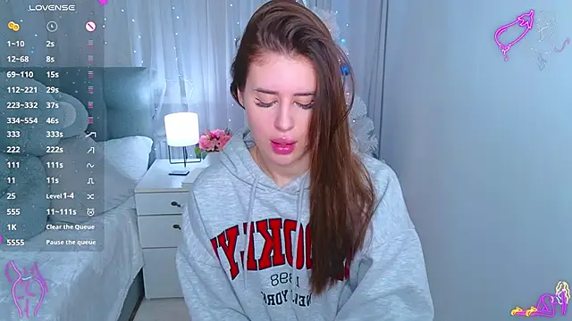 Milkissss online show from 01/12/26, 04:18