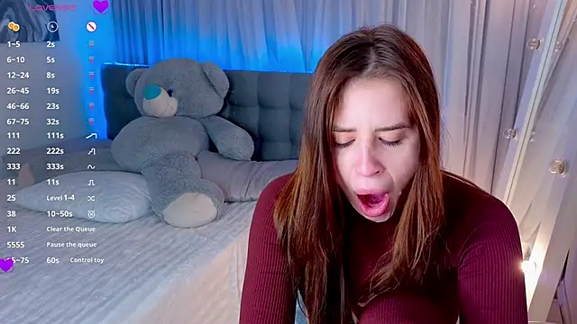 Milkissss online show from 03/10/26, 10:59