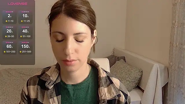 Snapshot of _blackgem chatting on 09/17/25, 07:21  blackgem online show from 09/17/25, 07:21