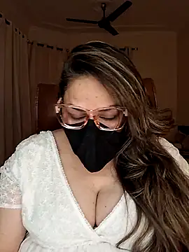 SEXY-Sardarni online show from 02/15/25, 03:17