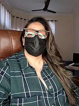 SEXY-Sardarni online show from 09/26/25, 07:01