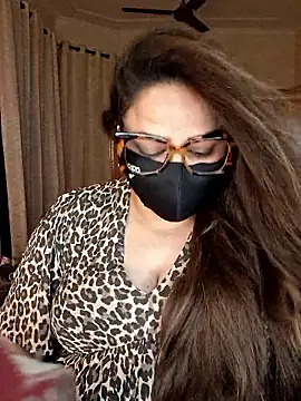 Snapshot of SEXY-Sardarni chatting on 04/29/26, 02:54 SEXY-Sardarni online show from 04/29/26, 02:54