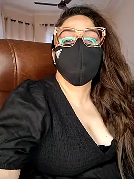 Snapshot of SEXY-Sardarni chatting on 05/16/26, 10:36 SEXY-Sardarni online show from 05/16/26, 10:36