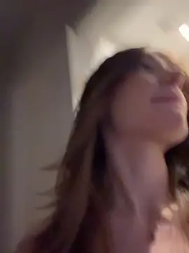 mollyyank online show from 04/15/26, 10:22