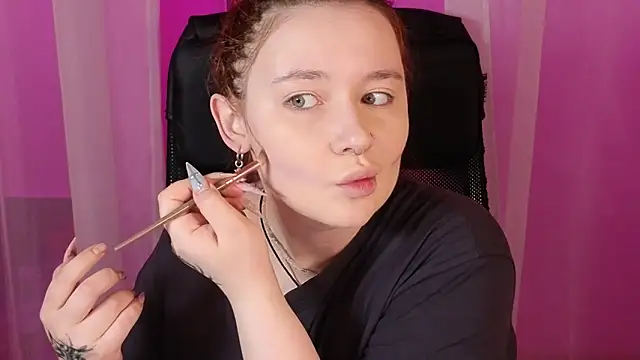 carolina elf online show from 02/11/25, 05:58