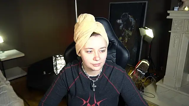 carolina elf online show from 02/20/25, 05:55