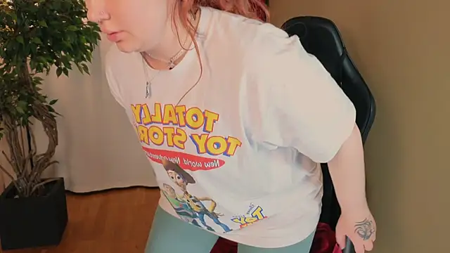 carolina elf online show from 11/16/25, 01:17