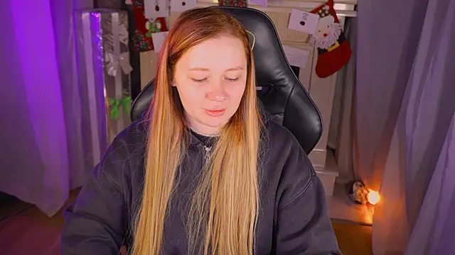 carolina elf online show from 01/15/26, 05:12