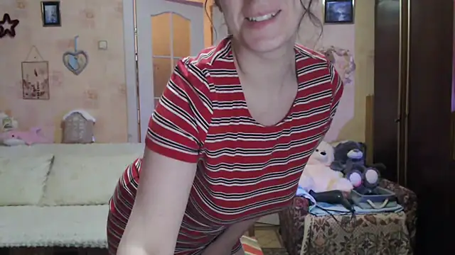 Snapshot of INELIKA chatting on 10/07/25, 09:56 INELIKA online show from 10/07/25, 09:56