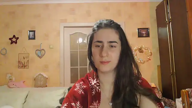 Snapshot of INELIKA chatting on 10/27/25, 08:57 INELIKA online show from 10/27/25, 08:57