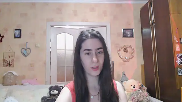 INELIKA online show from 11/19/25, 05:57