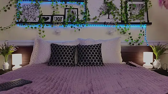 Snapshot of Katya_Zaitseva chatting on 02/27/25, 08:09 Katya Zaitseva online show from 02/27/25, 08:09