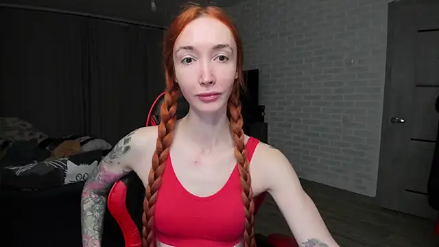 Roxy Silver online show from 12/01/25, 07:52