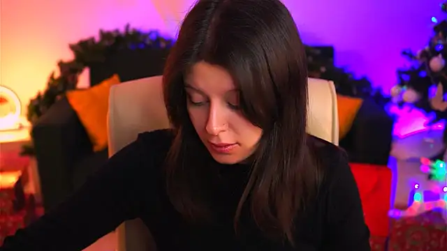 NicoleMun online show from 12/22/24, 04:50