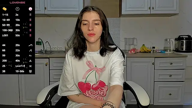 broosnica1 online show from 03/17/25, 09:44