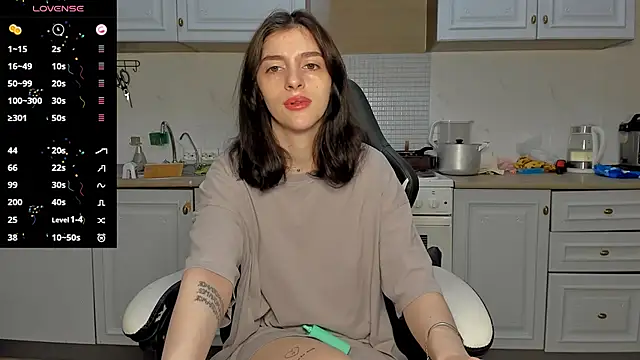 broosnica1 online show from 03/22/25, 07:53