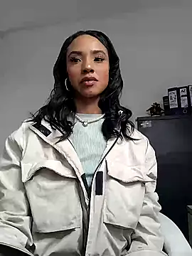 xenia golden online show from 02/07/25, 05:40