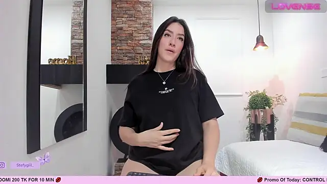  AlejaCruz  online show from 03/11/25, 07:36