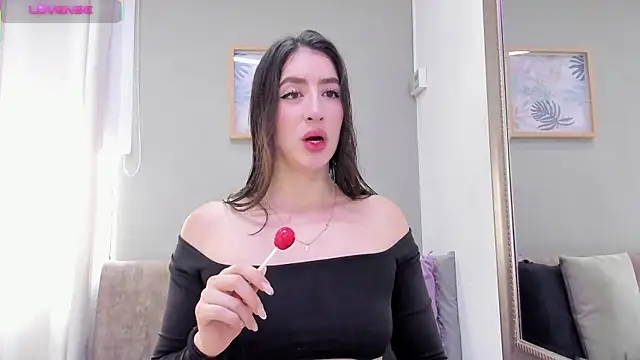  AlejaCruz  online show from 10/01/25, 04:57