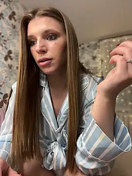 adel secret online show from 03/01/25, 09:48