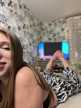 adel secret online show from 03/04/25, 07:32