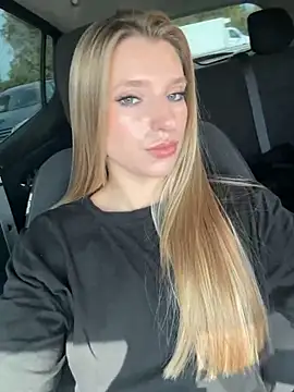 adel secret online show from 09/09/25, 10:37