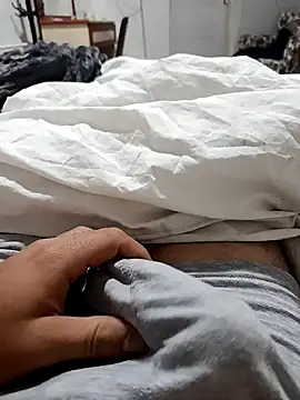 Snapshot of serkanhrc chatting on 10/18/25, 09:15 serkanhrc online show from 10/18/25, 09:15