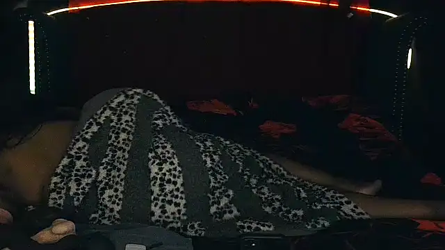 Snapshot of msyvette1970@xh chatting on 11/07/25, 08:25 msyvette1970xh online show from 11/07/25, 08:25