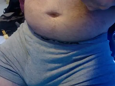 Snapshot of VideoArtist chatting on 10/20/25, 09:04 VideoArtist online show from 10/20/25, 09:04