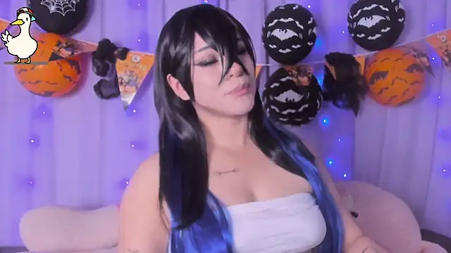  niiky online show from 10/31/25, 12:28