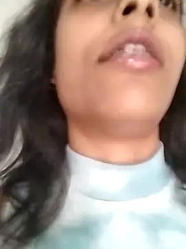 cleopatra-phaedra online show from 01/08/25, 03:17