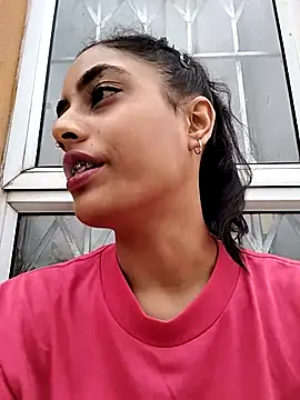 cleopatra-phaedra online show from 02/01/25, 07:05