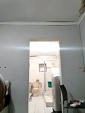 cleopatra-phaedra online show from 10/16/25, 03:46