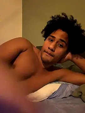 Snapshot of Lokkkki96 chatting on 12/04/25, 01:53 Lokkkki96 online show from 12/04/25, 01:53