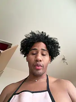 Snapshot of Lokkkki96 chatting on 12/05/25, 01:31 Lokkkki96 online show from 12/05/25, 01:31