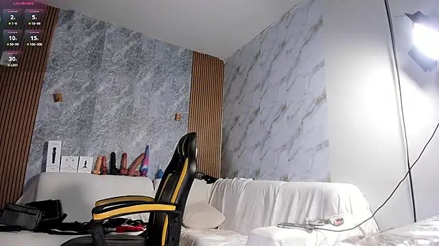 Chica hot dirty online show from 02/24/26, 01:36