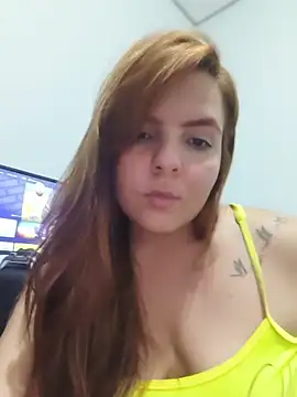 Snapshot of Bruninha_Hot10 chatting on 05/08/26, 02:06 Bruninha Hot10 online show from 05/08/26, 02:06