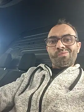 robertilevis online show from 05/07/26, 10:53
