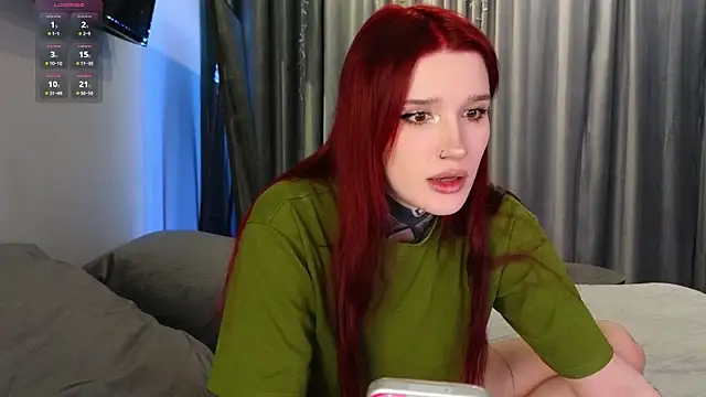 Snapshot of SophieInkk chatting on 02/13/26, 02:40 SophieInkk online show from 02/13/26, 02:40