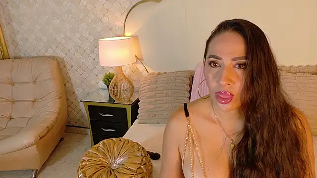 MayraVegas online show from 02/07/26, 01:48