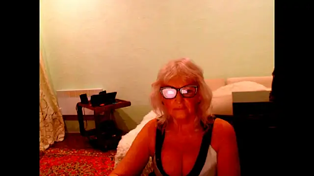 Natali7634 online show from 10/13/25, 06:08
