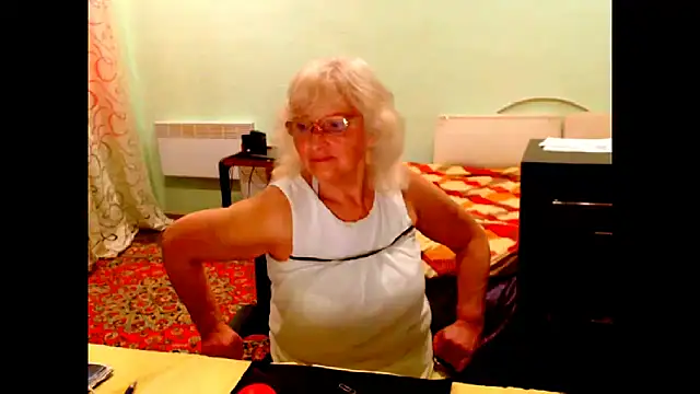 Snapshot of Natali7634 chatting on 05/19/26, 03:18 Natali7634 online show from 05/19/26, 03:18