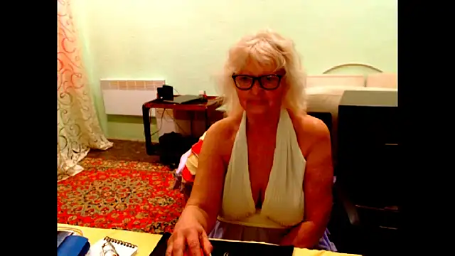 Snapshot of Natali7634 chatting on 05/20/26, 03:34 Natali7634 online show from 05/20/26, 03:34